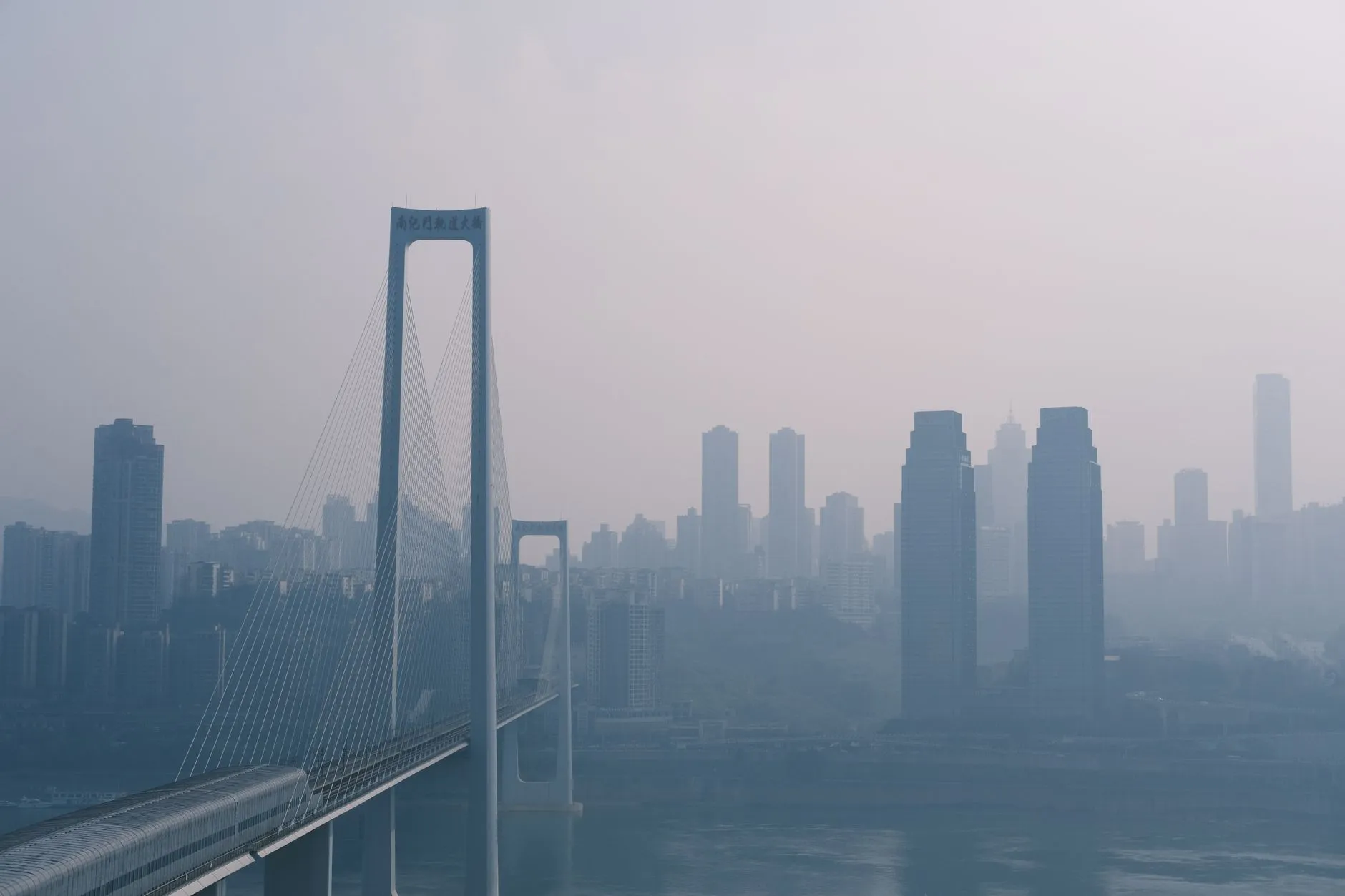 海口广告标识制作技术解析：从选材到工艺的全流程把控封面图