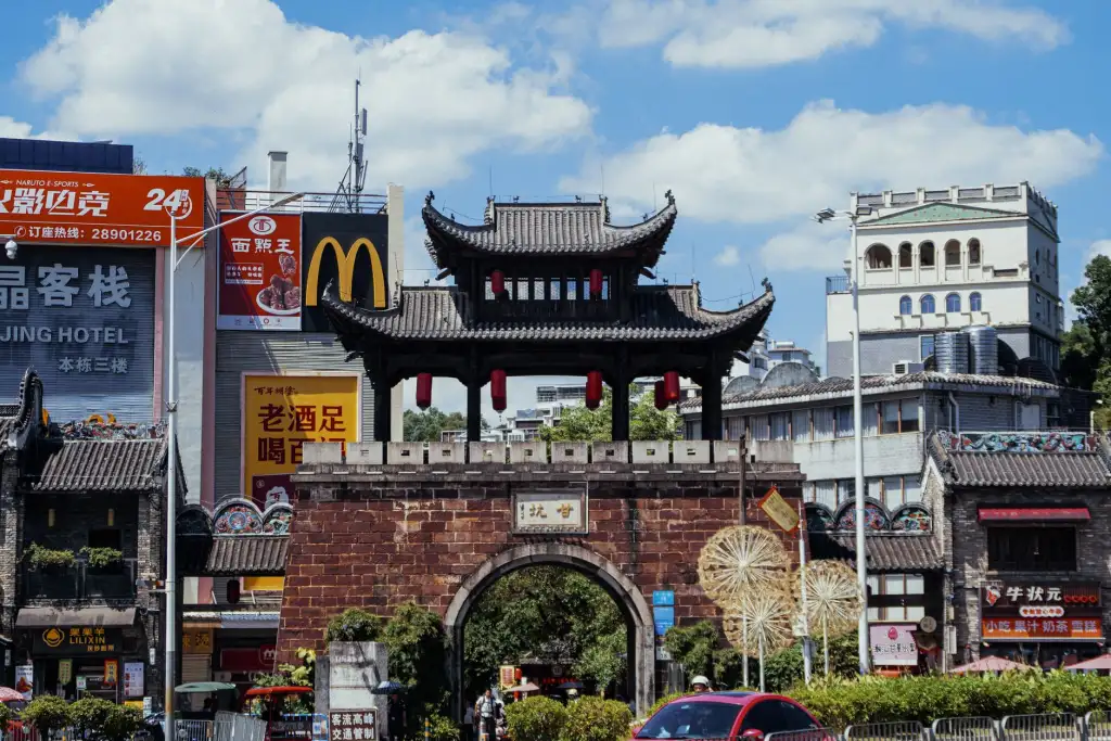 海南自贸港建设背景下，海口广告设计行业迎来品牌升级新机遇