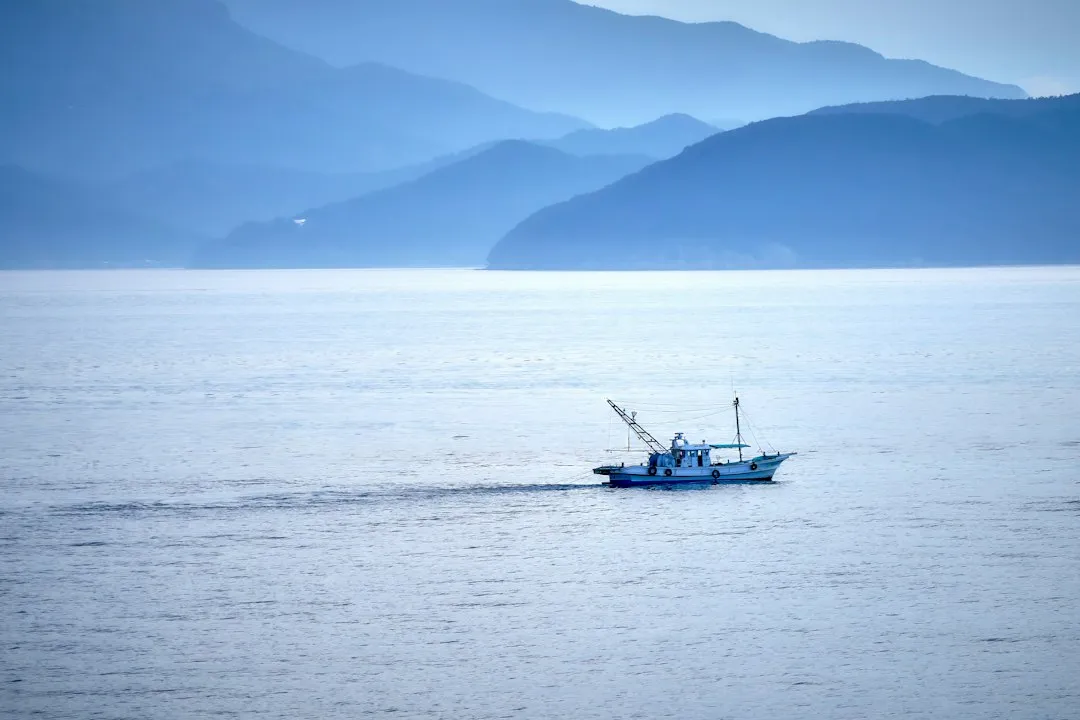 海口广告设计公司分享：品牌VI设计中标识制作材料的选择要点